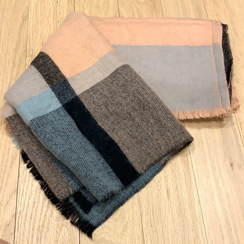 Blanket scarf